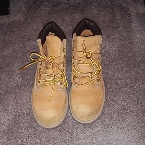 Kids timberlands size 12c